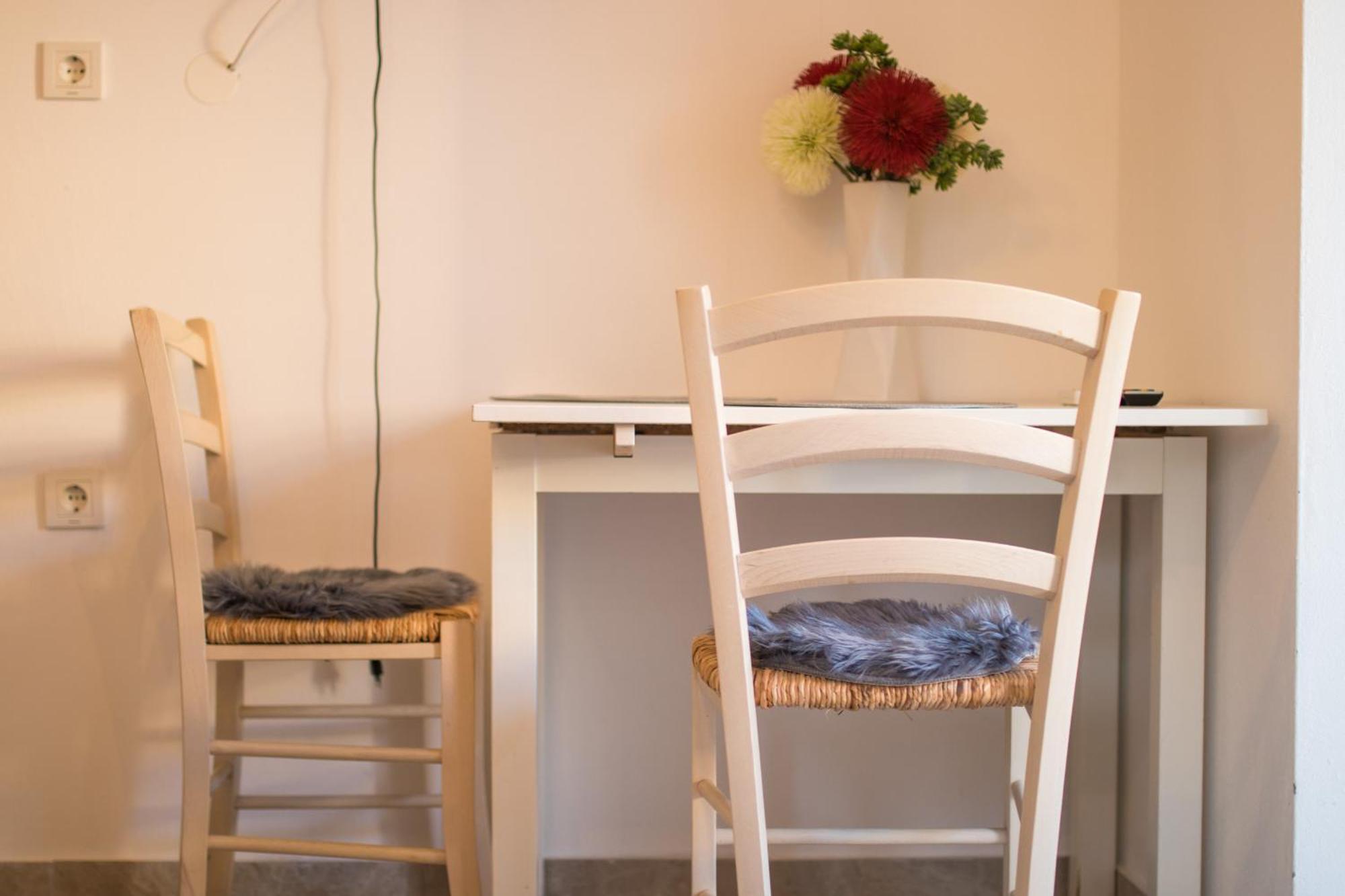 Apartments Flowers 크르크 외부 사진