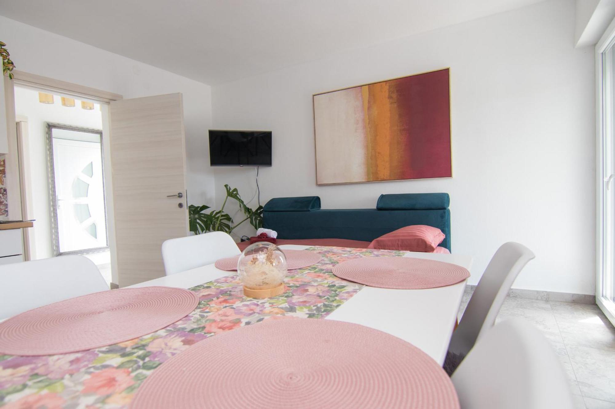 Apartments Flowers 크르크 외부 사진